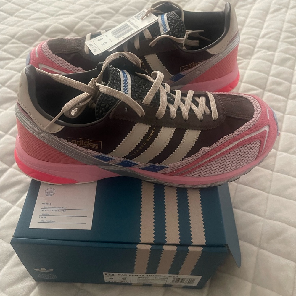 BAD BUNNY x ADIDAS Adizero SL72